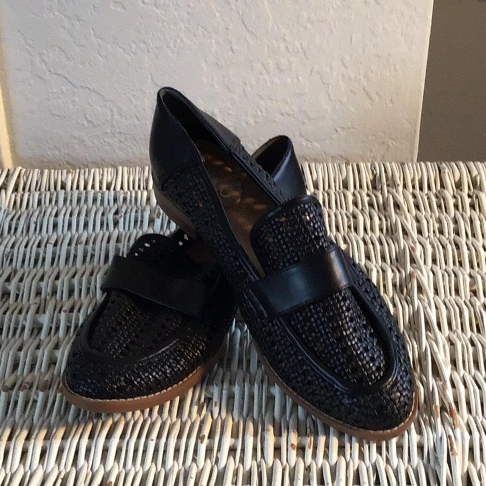 NWOT Never worn Franco Sarto black woven loafers